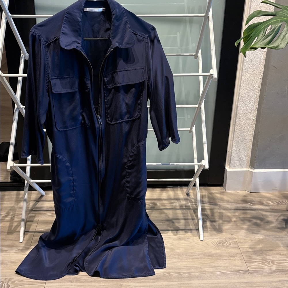 Elegant Navy Midi Dress